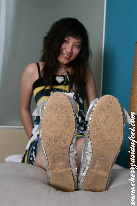 [cherryasianfeet高跟丝足性感丝袜足模]ID0626 20-05-2009 Yola