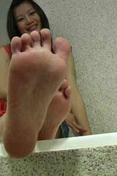 [cherryasianfeet高跟丝足性感视频]ID0310 05-06-2008 Ting