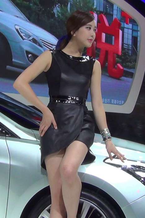 [车展美女视频]ID0034 车展视频-2013深港澳车展北京现代韩国车模