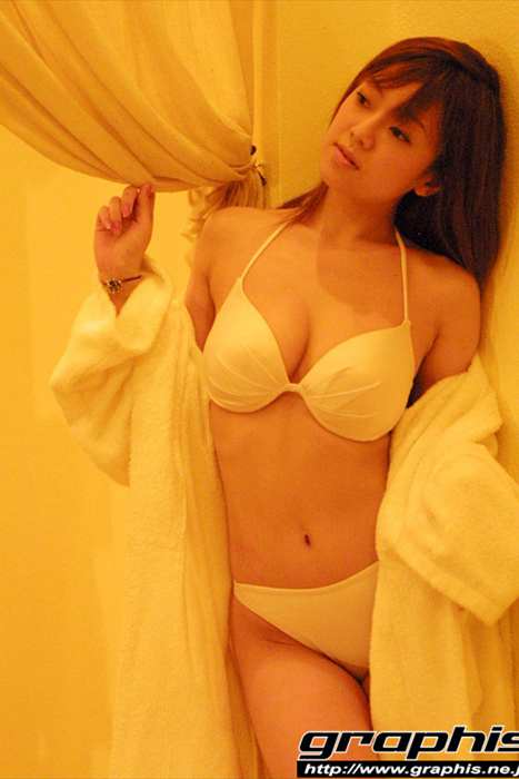 Graphis套图ID0008 2002-05 [Graphis Gals][Nude Photo Gallery] Nana Kawashima