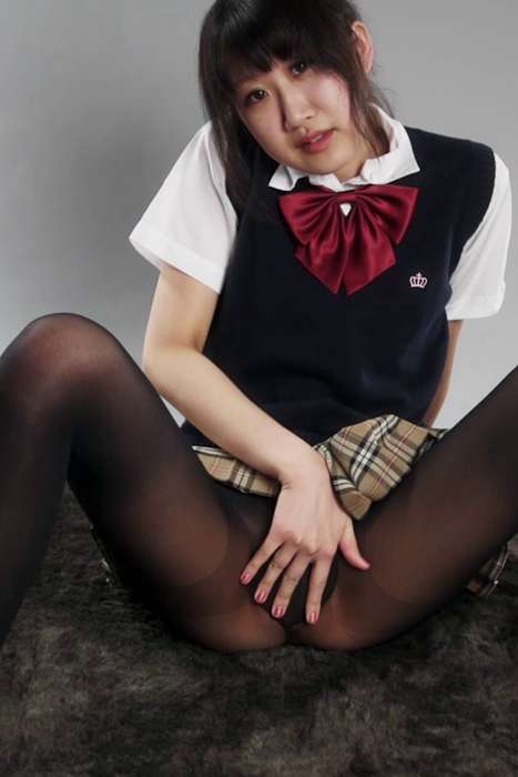 [legsjapan视频完美版]ID0081 KarinaOshima-3-Pantyhose Ripping Schoolgirl Masturbation--性感提示