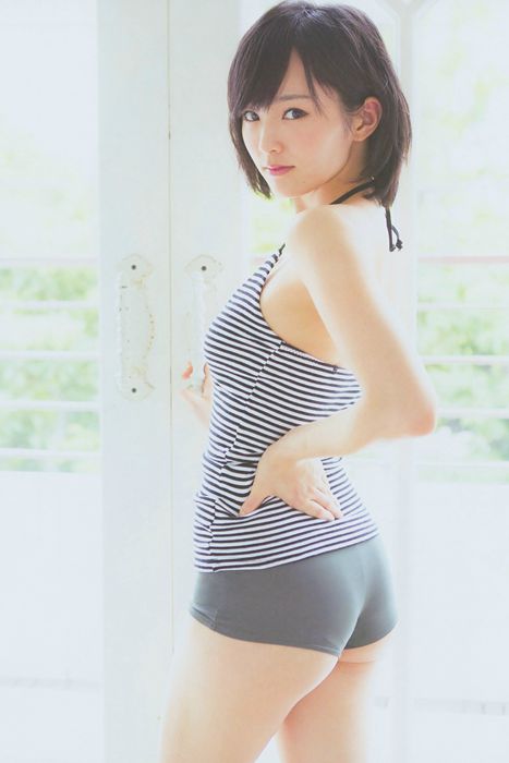 [日本写真杂志]ID0019 [BUBKA] 2014.07 山本彩 [16P]--性感提示：灰丝很想跪舔调情娇羞