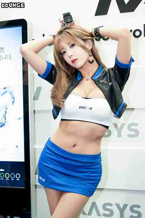 [唯美写真杂集]ID0369 韩国超模许允美首尔自动化世界展览会 [262P134MB]--性感提示