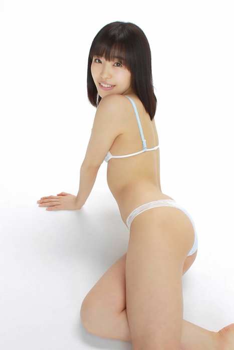 比基尼美女[YS-Web]Vol.567 含视频 Misato Shimizu 清水みさ之 Fかっぷるぷる女子大生